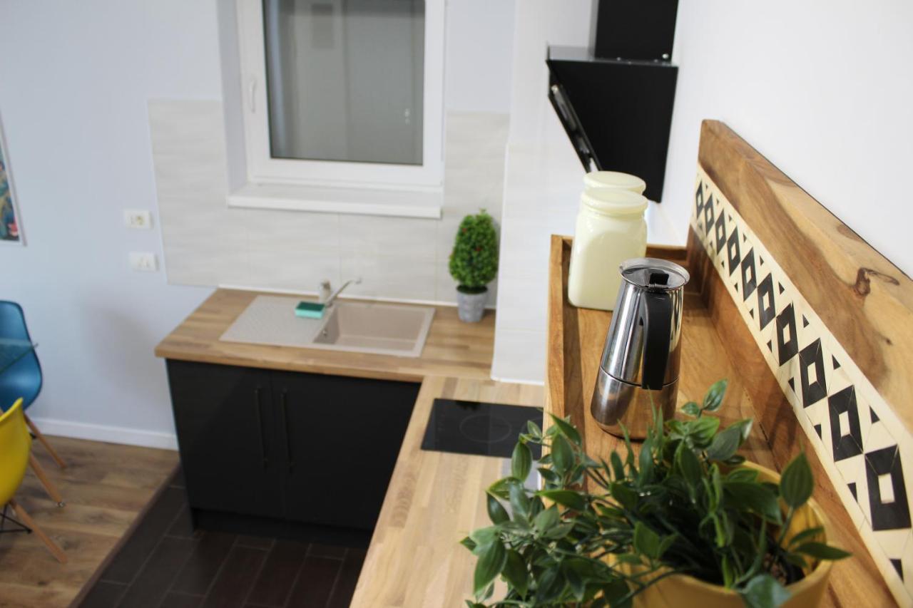 Randevu Apartment Oradea Exterior photo